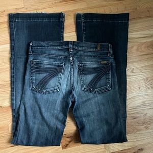 Used 7 For All Mankind Dojo Jeans size 27